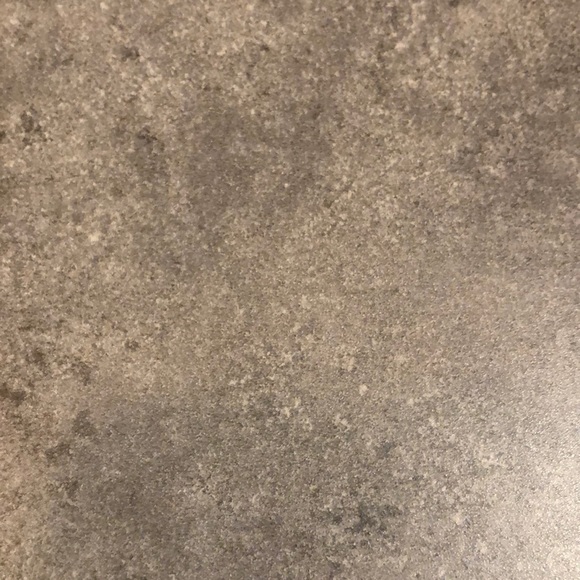 Meet your Posher, Samantha - Picture 1 of 1